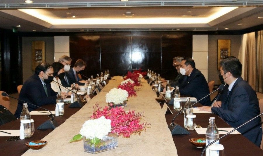 Menteri Perdagangan RI, Muhammad Lutfi melakukan pertemuan bilateral dengan Duta Besar United States Trade Representatives, Katherine Tai di Bangkok, Thailand, Sabtu (21/5/2022).